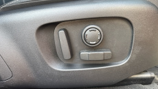 Land Rover Range Rover Velar 2.0 D200 R-Dynamic SE 5dr Auto Diesel Estate